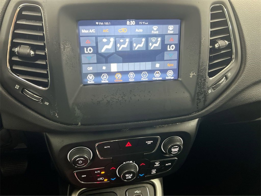 Used 2020 Jeep Compass Latitude image 15