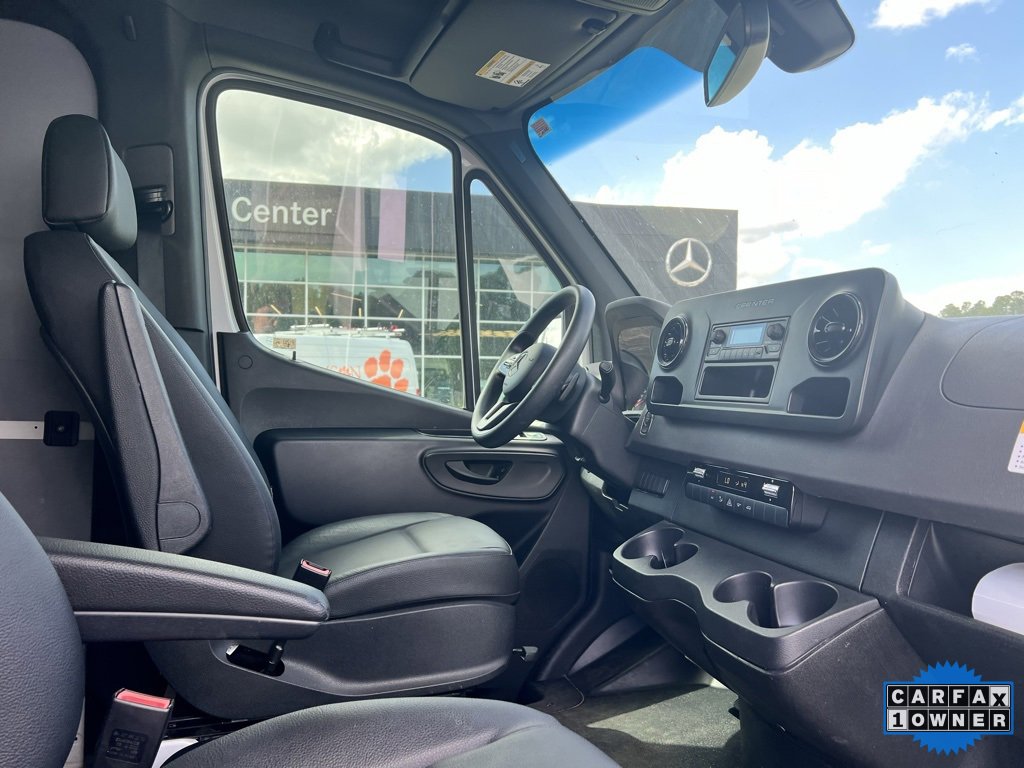 Used 2023 Mercedes-Benz Sprinter 2500 image 17