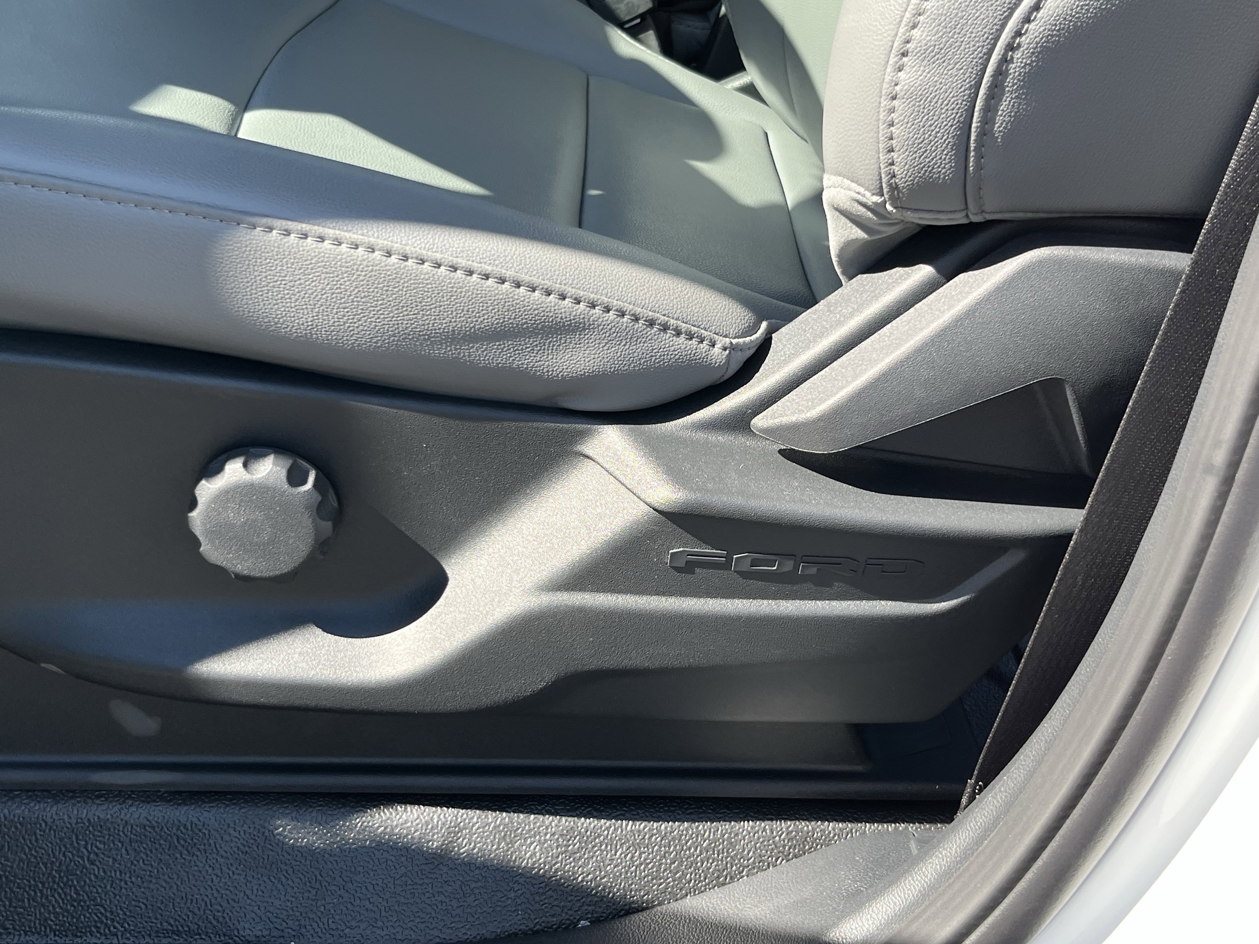 New 2026 Ford F550 4x4 Crew Cab Super Duty image 18