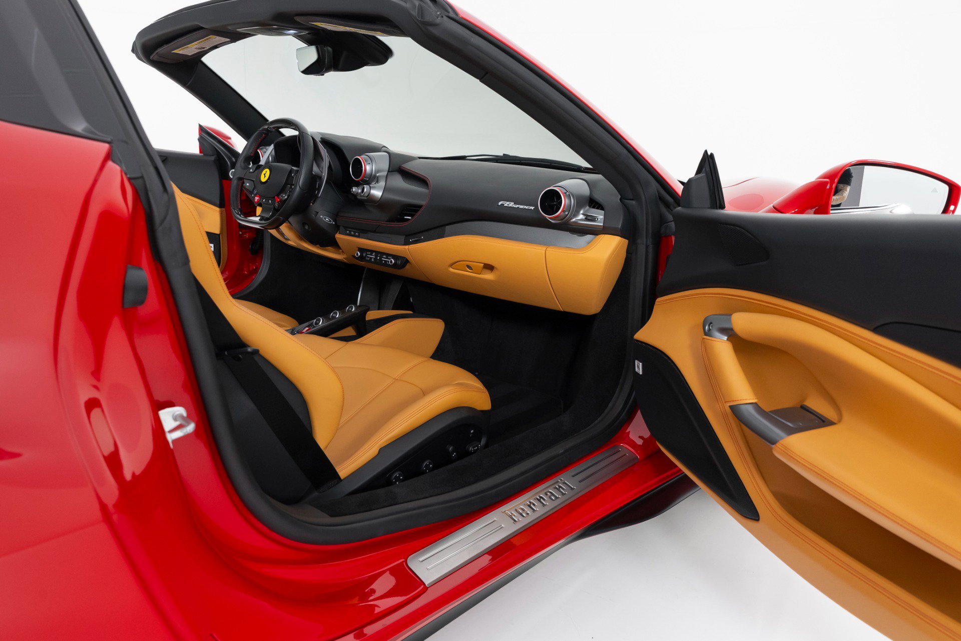 Used 2021 Ferrari F8 Tributo image 30