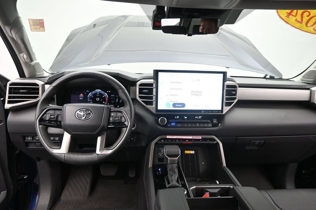 Used 2024 Toyota Tundra Limited AWD/4WD image 42