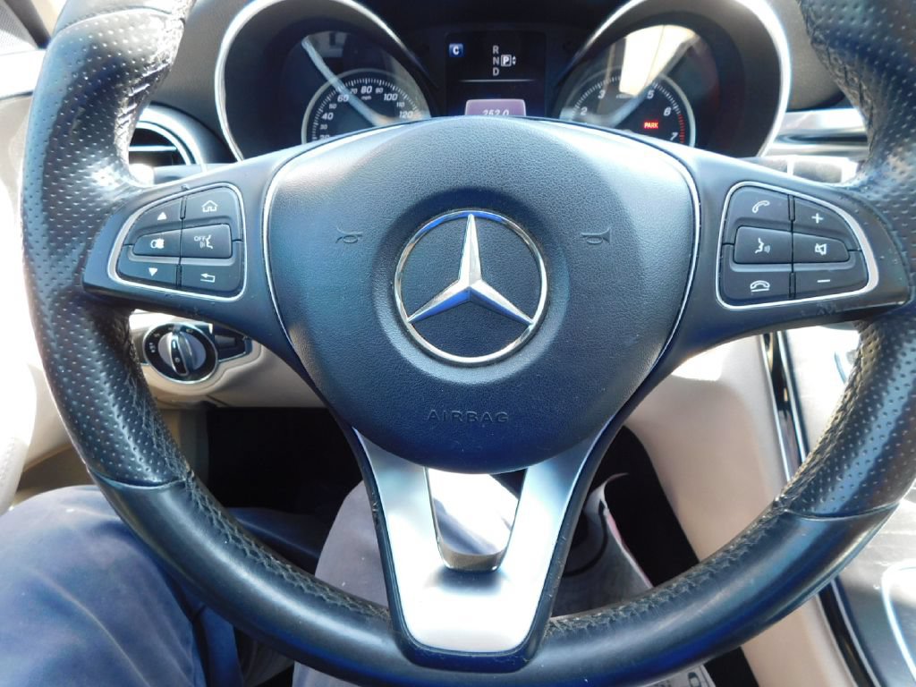Used 2015 Mercedes-Benz C 300 Sedan image 26