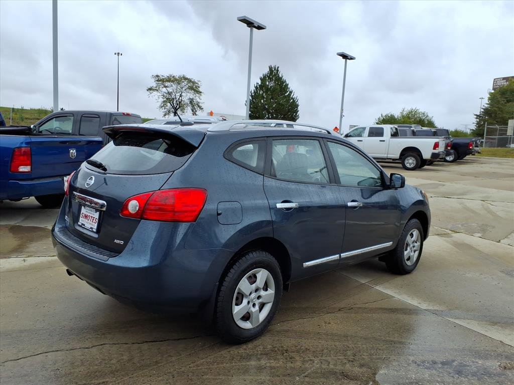 Used 2015 Nissan Rogue S w/ Convenience Package image 3