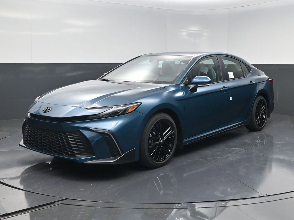 New 2026 Toyota Camry SE image 2