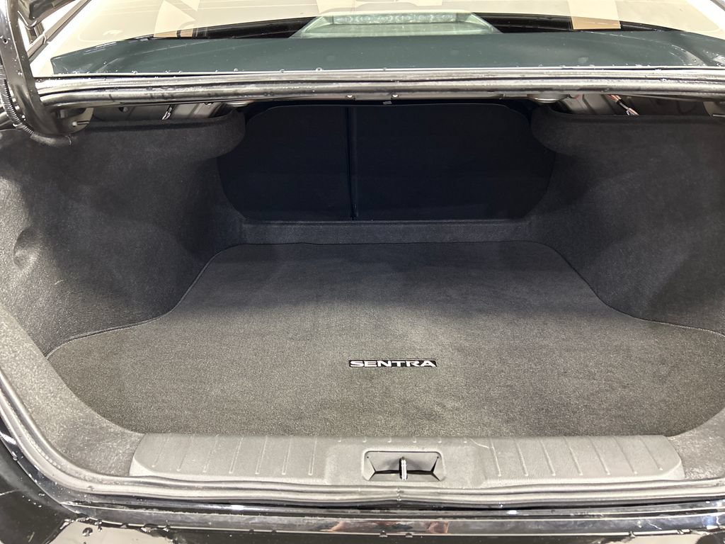 Used 2025 Nissan Sentra SV FWD image 19