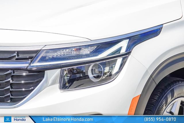 Used 2024 Kia Seltos S FWD image 5