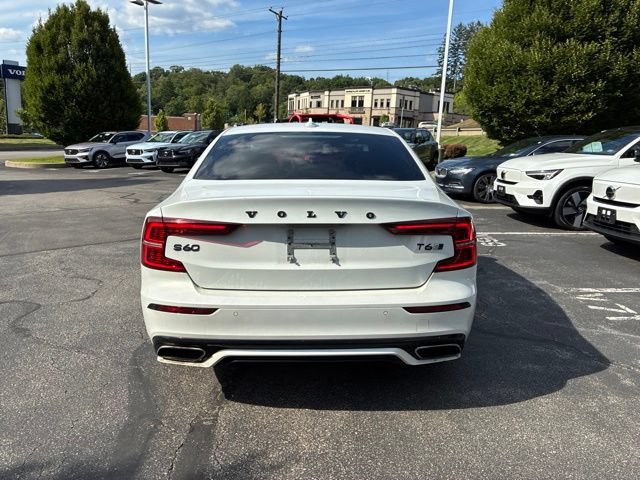 Used 2019 Volvo S60 T6 R-Design AWD/4WD image 4
