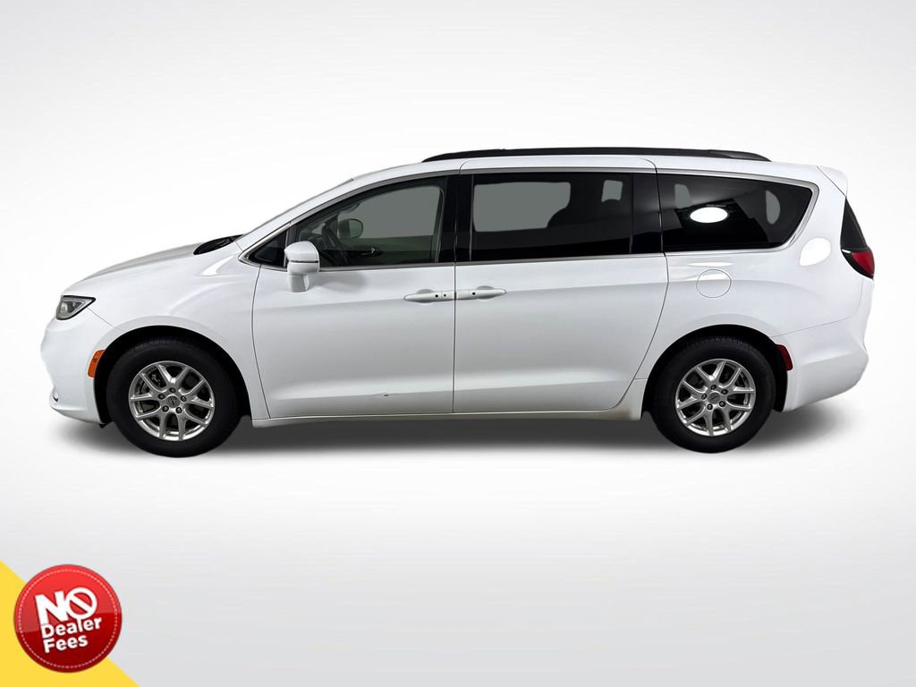 Used 2022 Chrysler Pacifica Touring-L FWD image 7