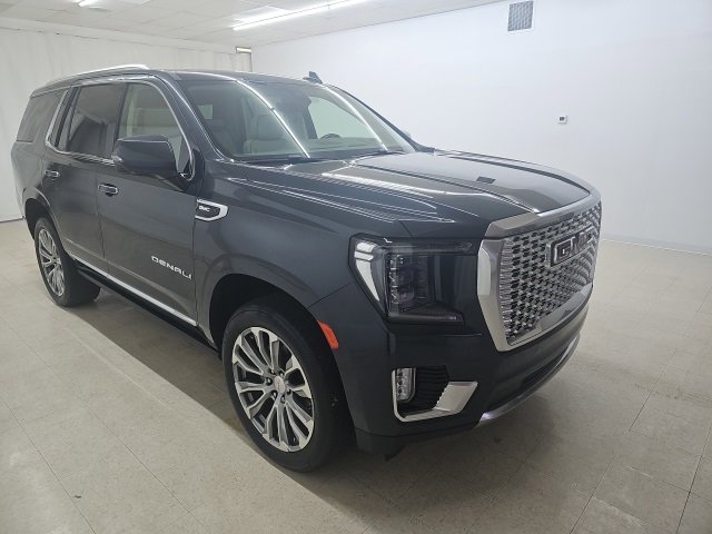 Used 2021 GMC Yukon Denali w/ Denali Premium Package image 15