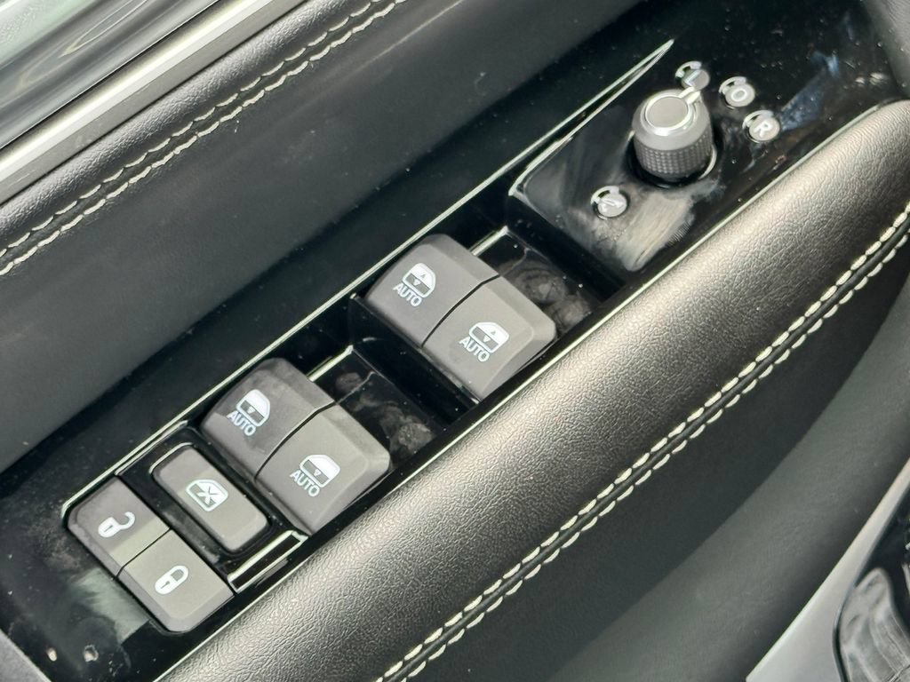 New 2026 Jeep Grand Wagoneer L Limited AWD/4WD image 29