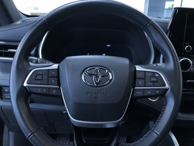 Certified 2025 Toyota Highlander XSE AWD/4WD image 23