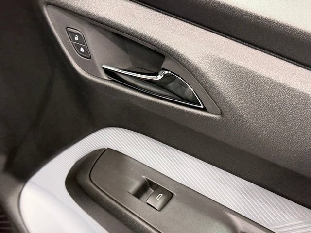 New 2027 Chevrolet Bolt LT FWD image 23