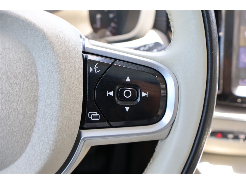 Used 2021 Volvo XC60 T5 Inscription w/ Protection Package Premier AWD/4WD image 30
