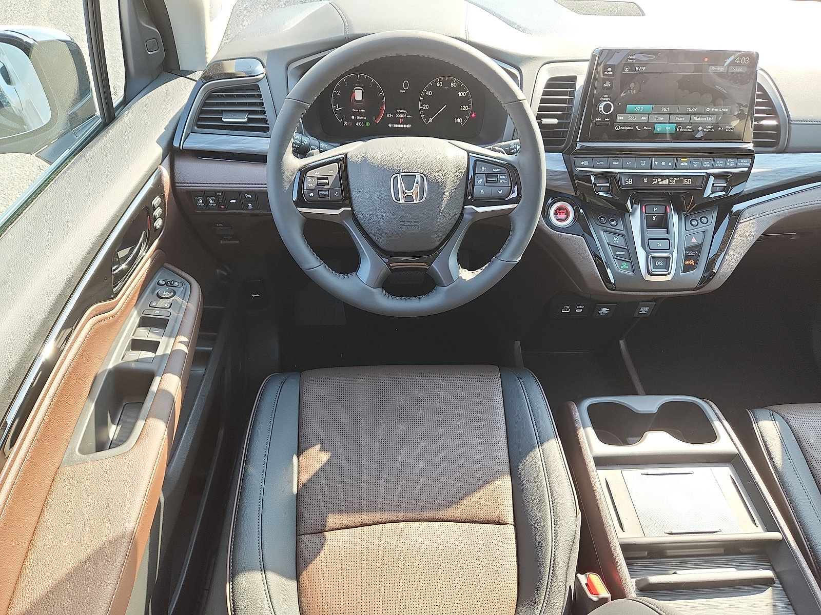 New 2026 Honda Odyssey Elite image 8