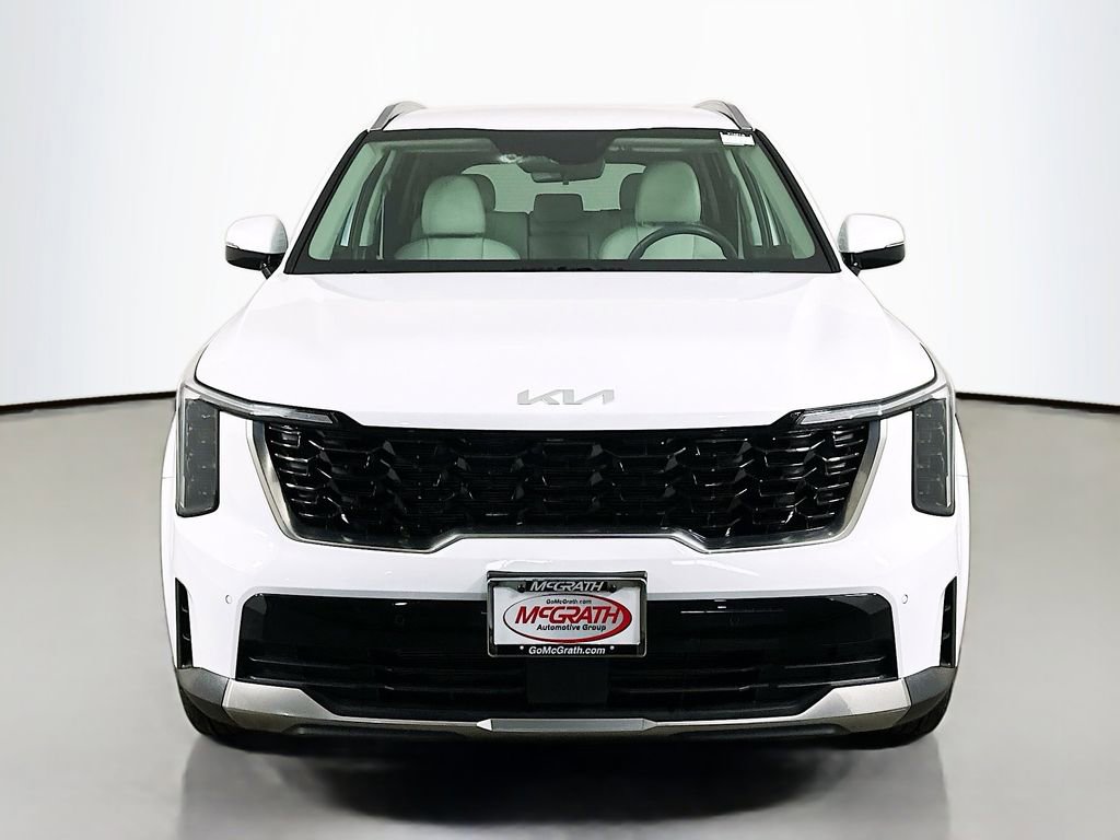 Certified 2025 Kia Sorento S image 16