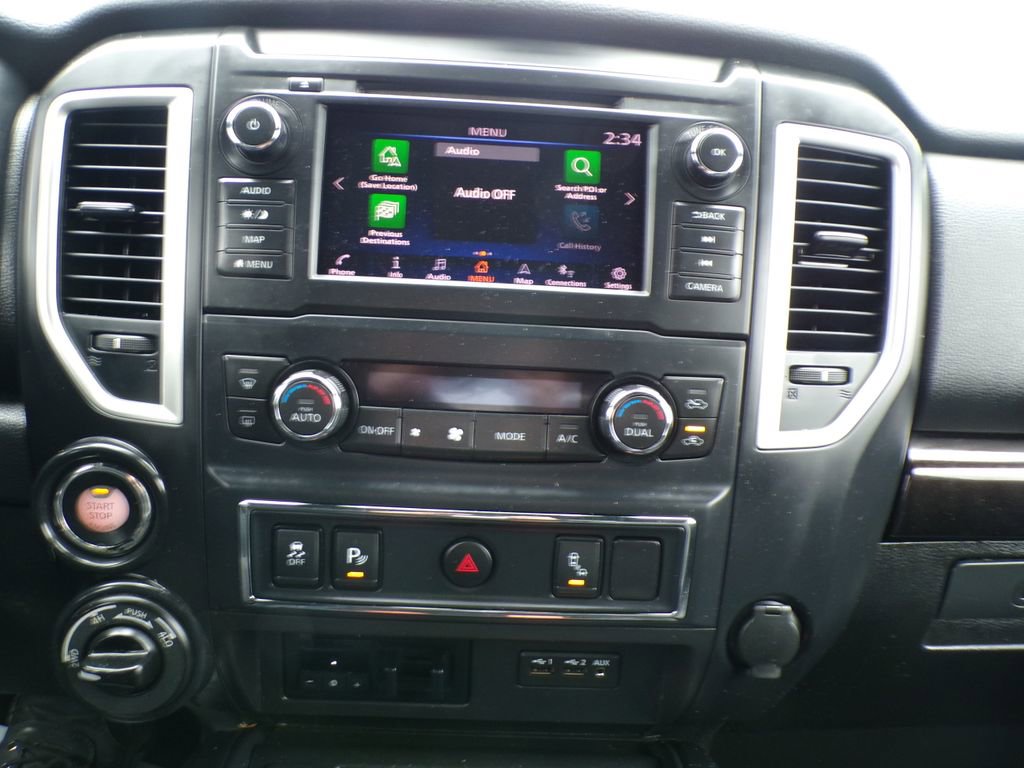 Used 2019 Nissan Titan SV w/ SV Convenience Package AWD/4WD image 21