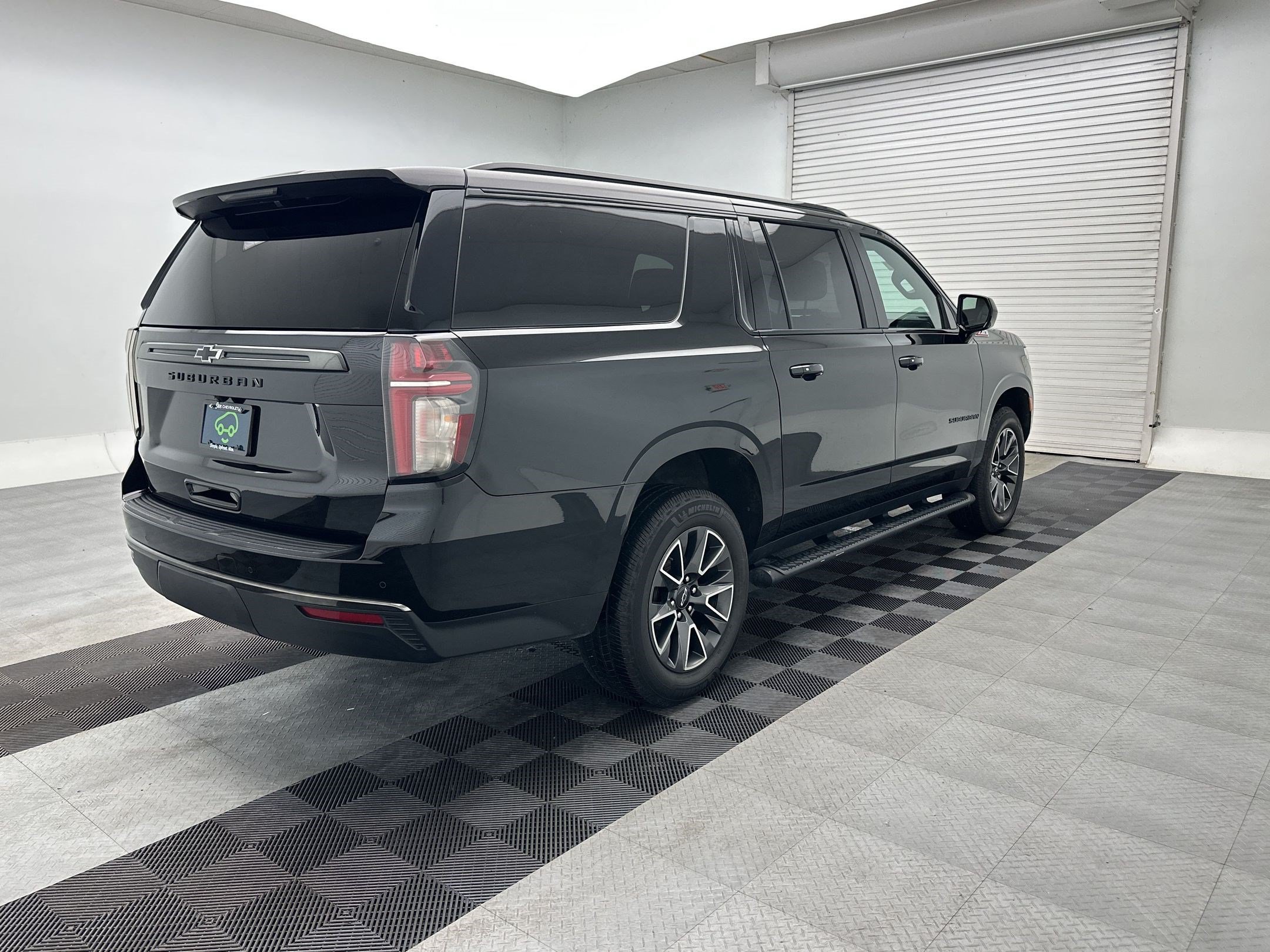 Certified 2022 Chevrolet Suburban Z71 AWD/4WD image 9