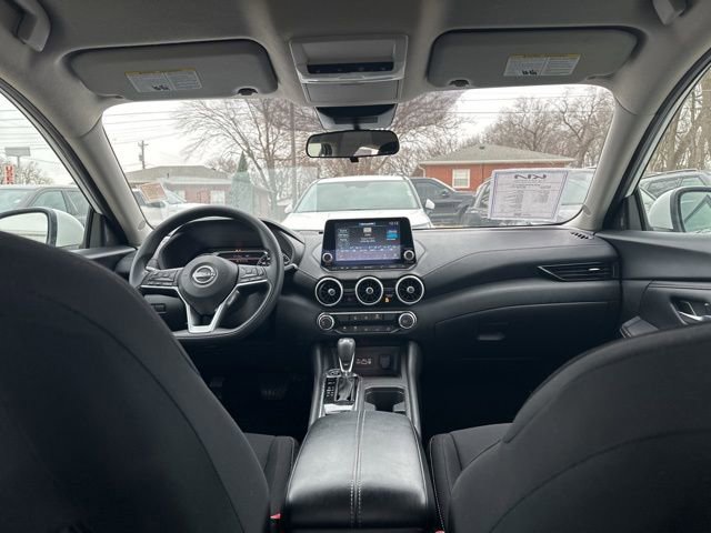 Used 2024 Nissan Sentra SV image 30