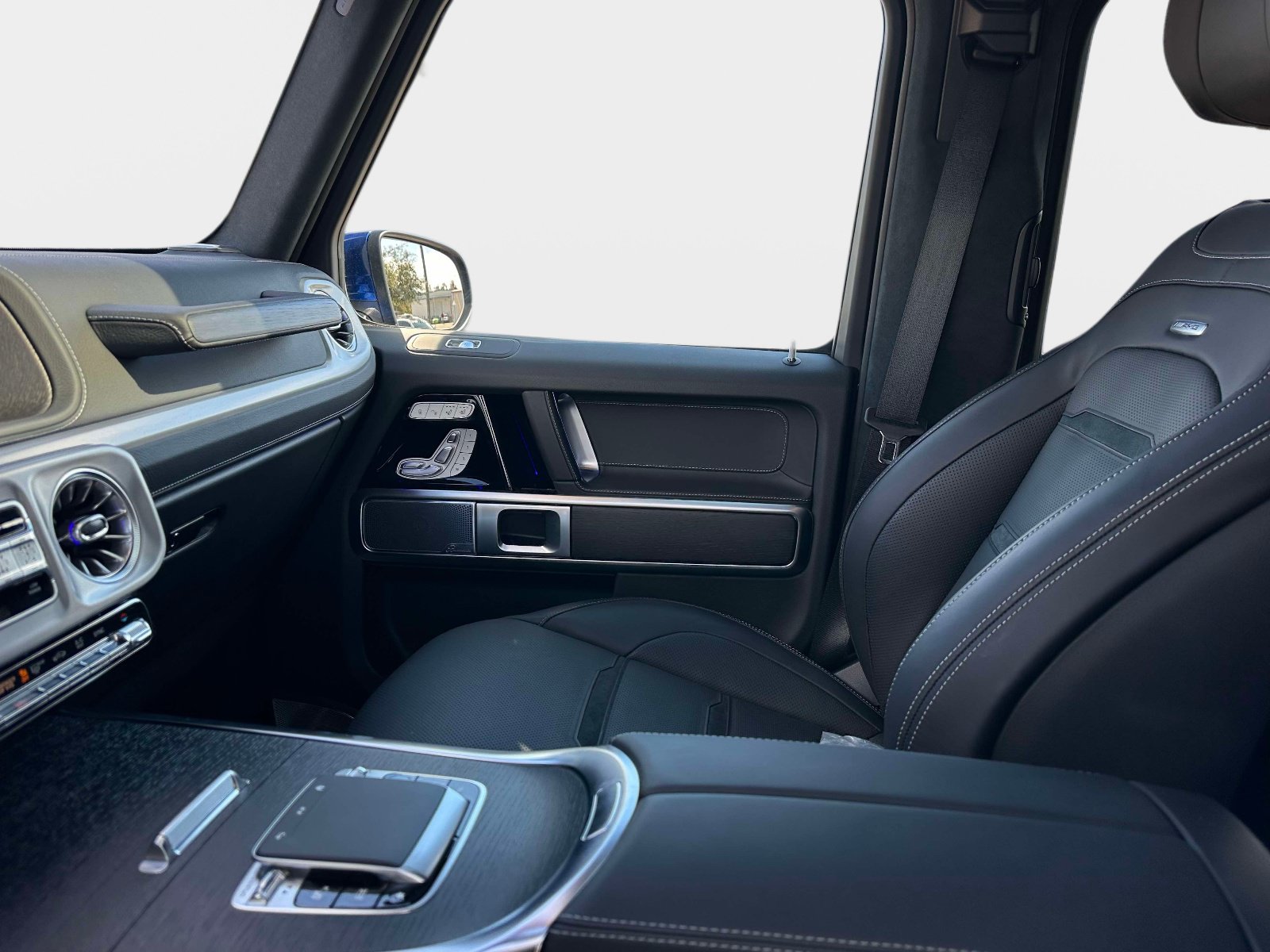 Certified 2025 Mercedes-Benz G 63 AMG 4MATIC image 25