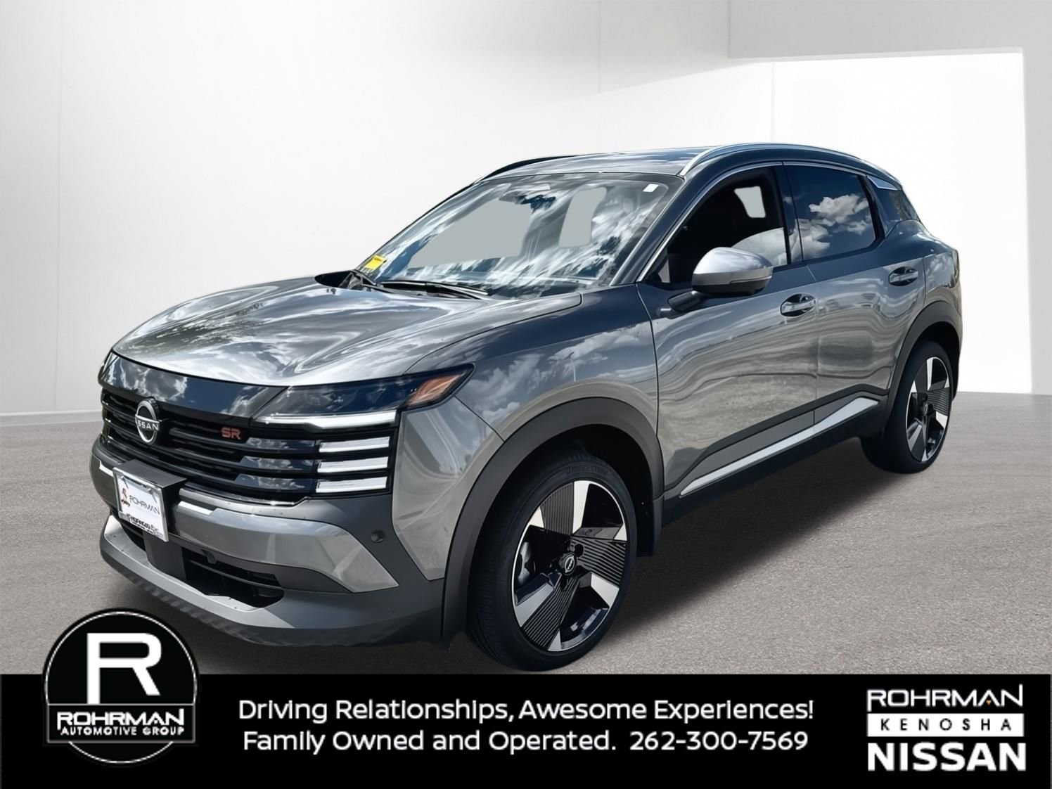 Certified 2025 Nissan Kicks SR AWD/4WD image 1