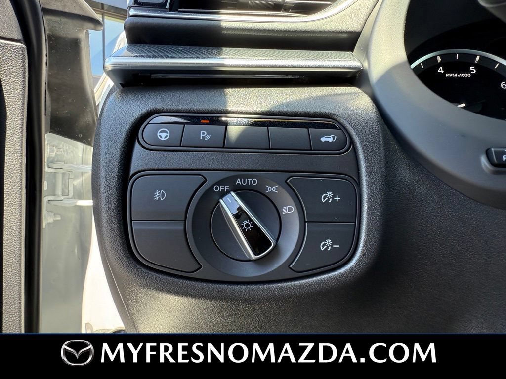Used 2025 INFINITI QX50 Sport AWD/4WD image 34