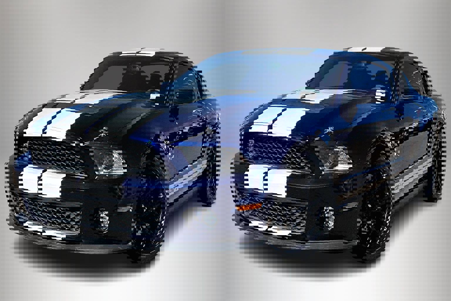 Used 2012 Ford Mustang Shelby GT500 w/ Electronics Pkg image 3