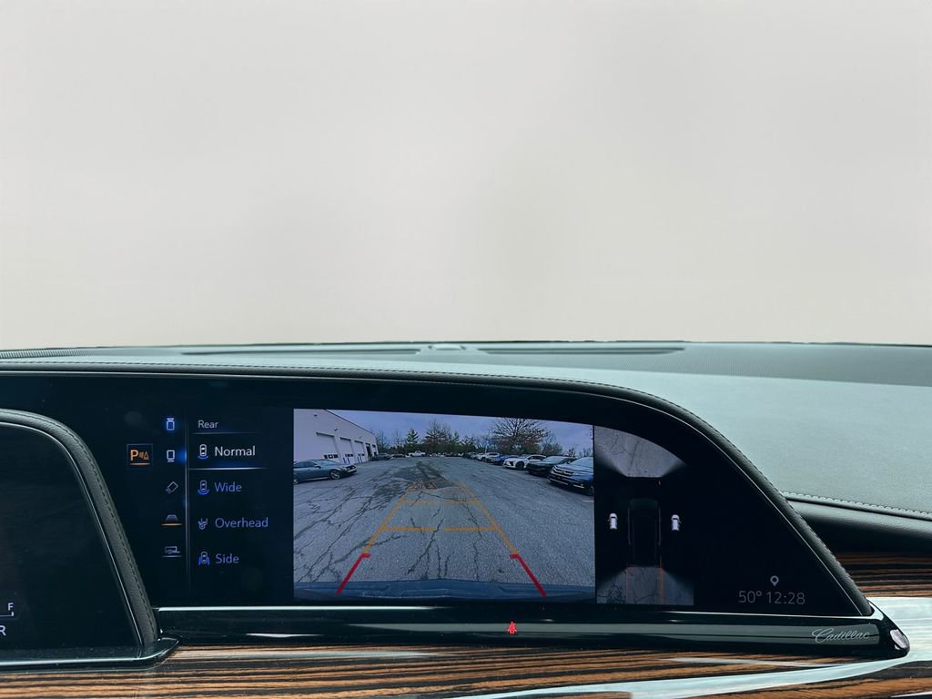 Used 2023 Cadillac Escalade ESV Premium Luxury image 16