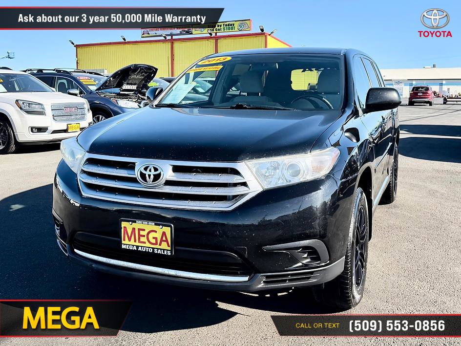 Used 2013 Toyota Highlander 4WD w/ Cold Weather Pkg image 3