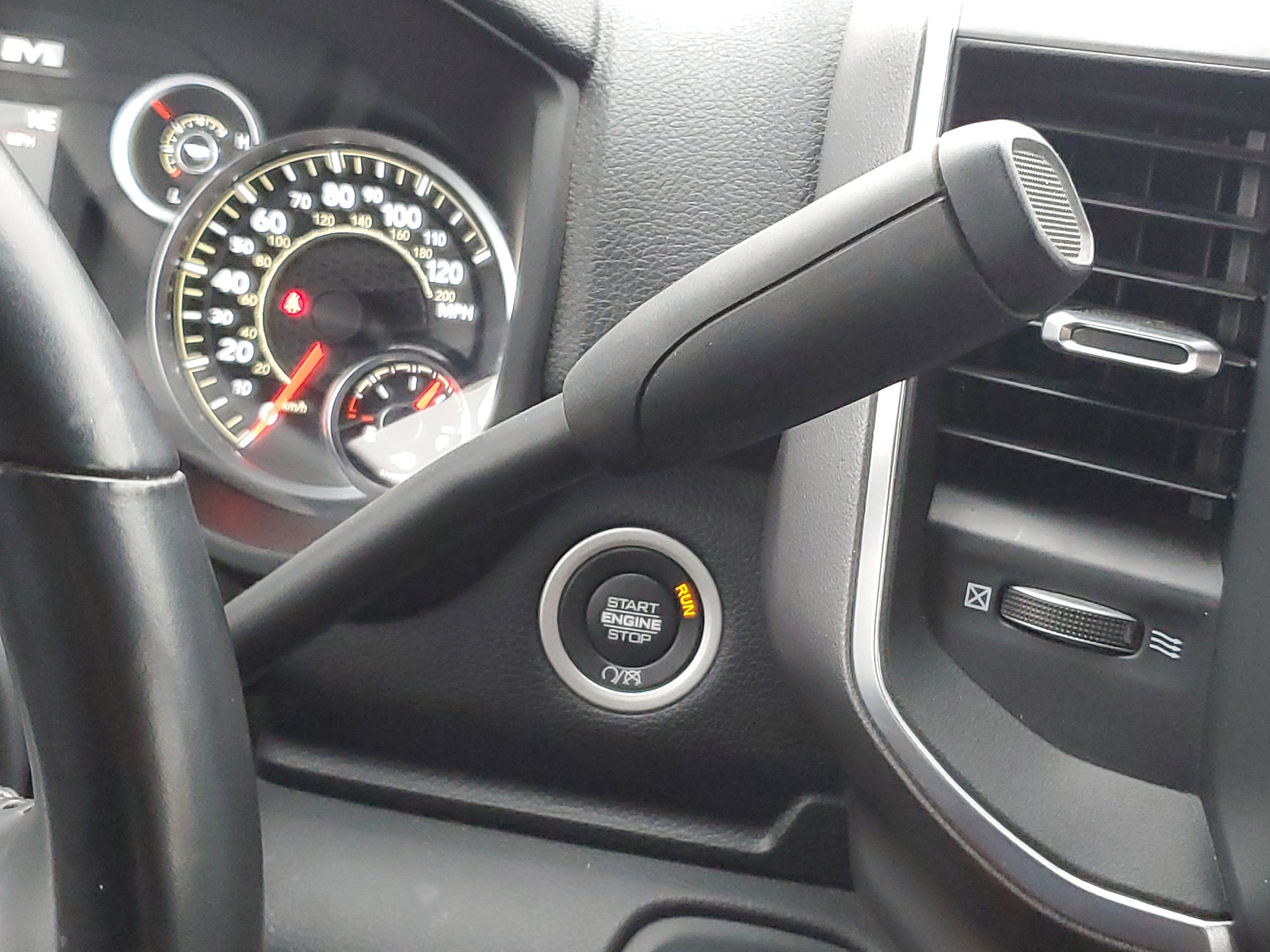 Certified 2024 RAM 2500 Big Horn image 18