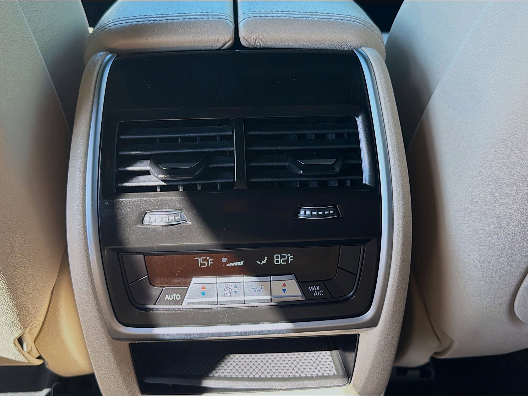 Used 2022 BMW X5 M50i w/ Executive Package AWD/4WD image 19