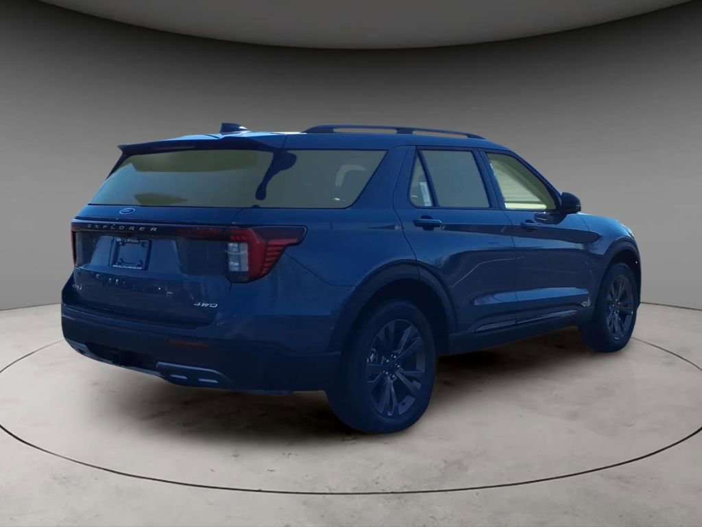 New 2026 Ford Explorer Active image 8