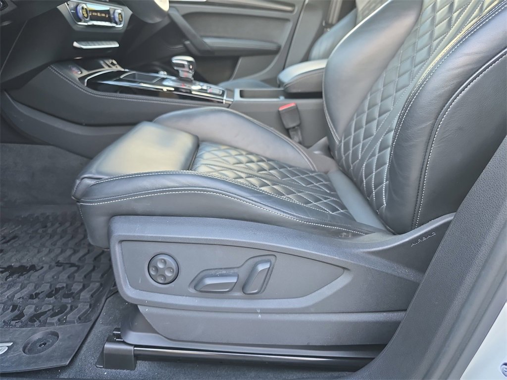 Certified 2023 Audi SQ5 Premium Plus w/ Premium Plus Package image 24