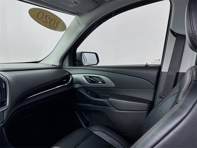 Used 2020 Chevrolet Traverse LT image 24