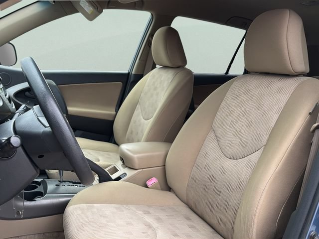 Used 2011 Toyota RAV4 4WD w/ Base L4 Extra Value Pkg image 15