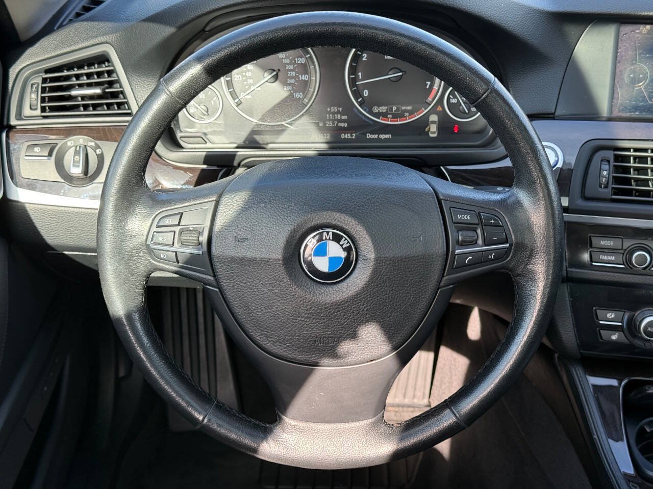 Used 2013 BMW 528i xDrive Sedan AWD/4WD image 14