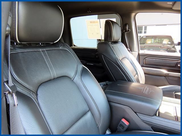Used 2022 RAM 1500 Limited w/ Body Color Bumper Group AWD/4WD image 12
