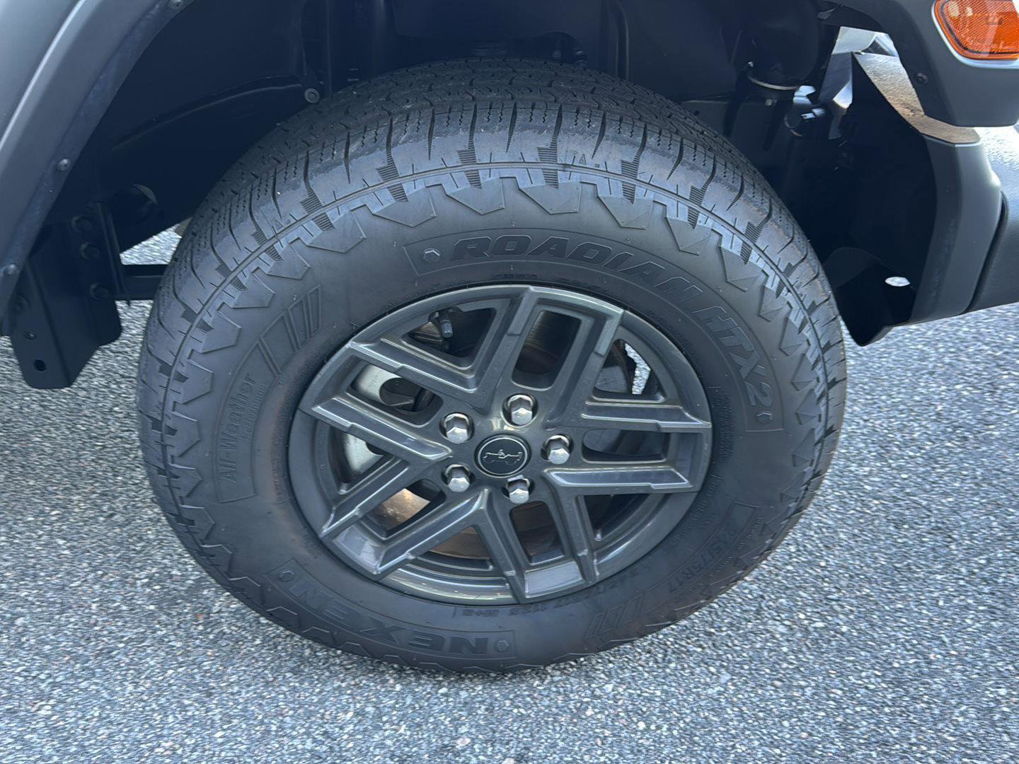 Used 2024 Jeep Wrangler Sport S image 33