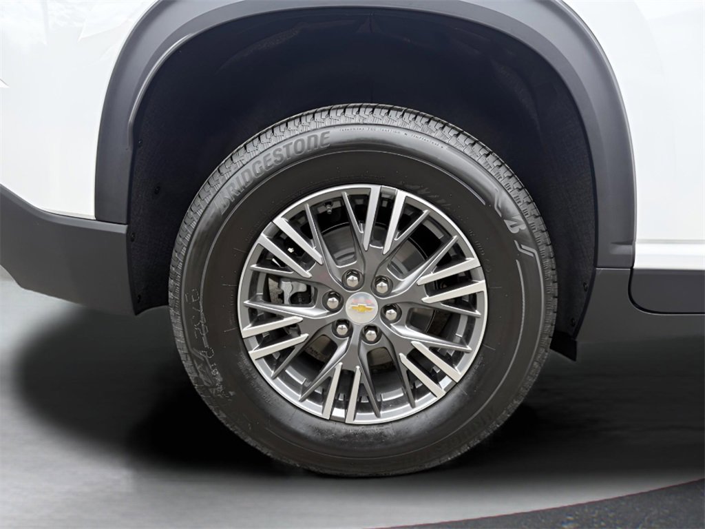 New 2026 Chevrolet Traverse LT image 10