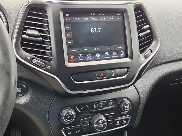 Used 2022 Jeep Cherokee Latitude Lux FWD image 21