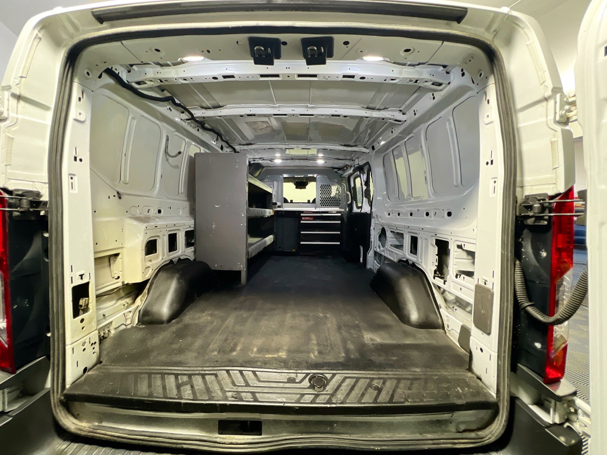 Used 2020 Ford Transit 150 Low Roof image 28