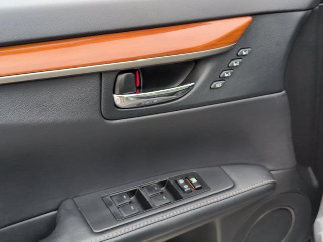 Used 2015 Lexus ES 300h w/ Navigation System Package FWD image 14