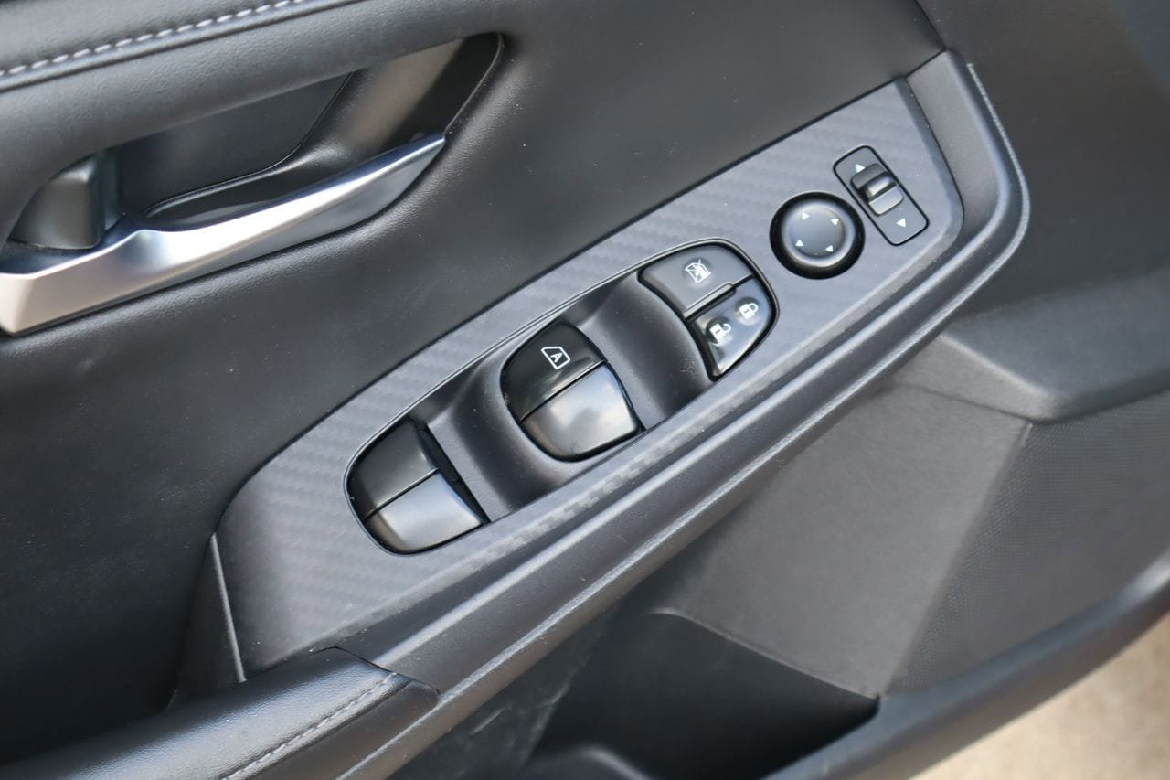 Used 2020 Nissan Sentra SV w/ Electronics Package FWD image 20
