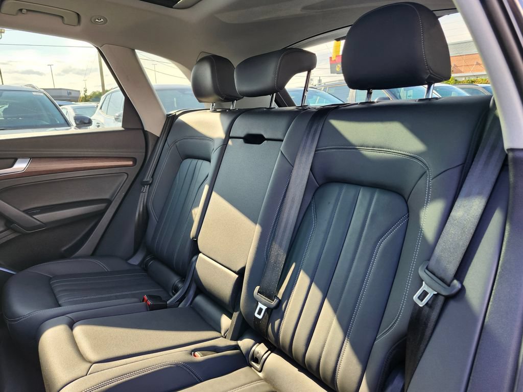 Used 2021 Audi Q5 2.0T Premium AWD/4WD image 10
