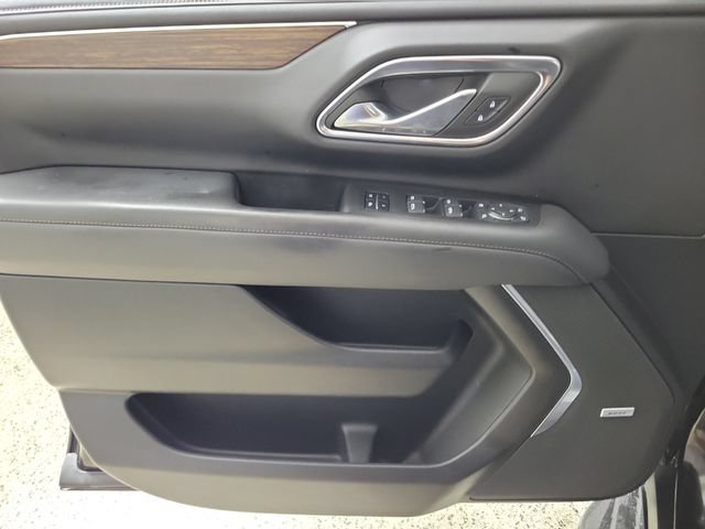 Used 2023 Chevrolet Tahoe High Country AWD/4WD image 23