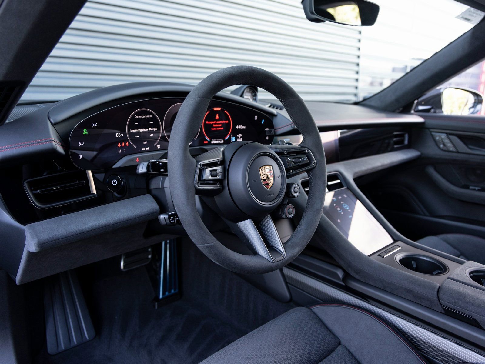 Used 2025 Porsche Taycan GTS image 4