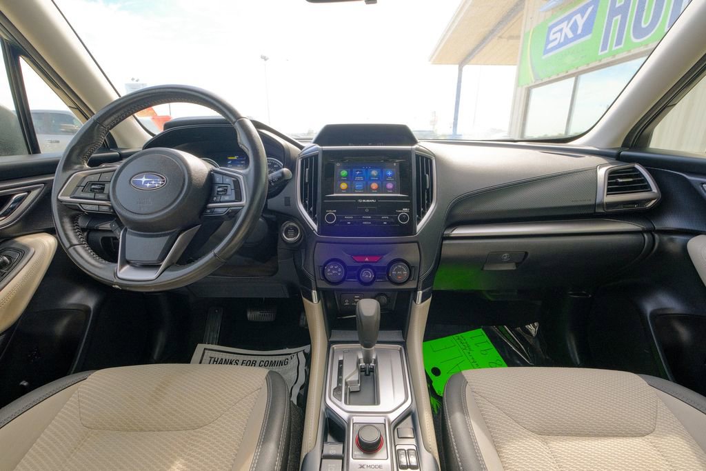 Used 2024 Subaru Forester Premium image 32