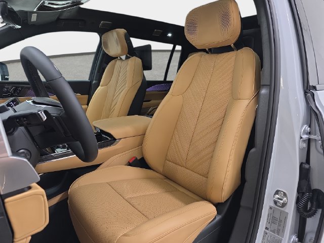 New 2026 Cadillac Escalade IQL Sport 2 w/ LPO, Floor Liner Package AWD/4WD image 12