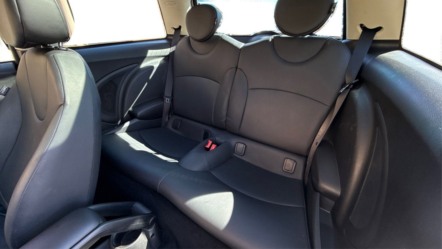Used 2013 MINI Cooper Hardtop image 23