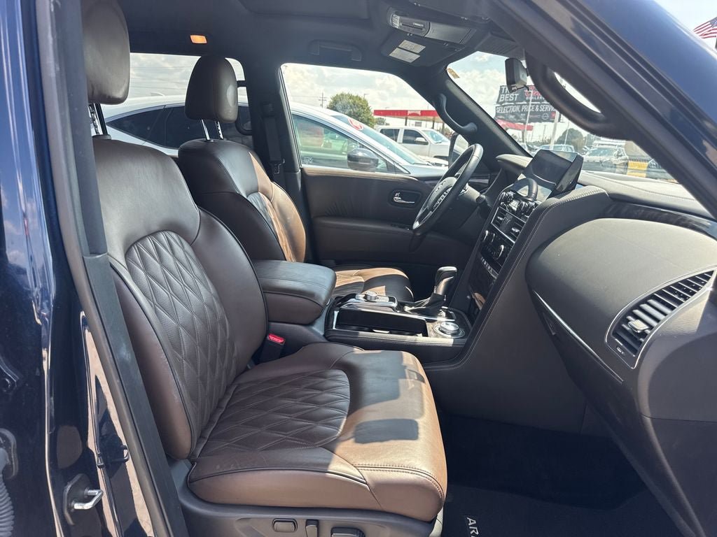Used 2024 Nissan Armada Platinum w/ Captain's Chairs Package AWD/4WD image 8