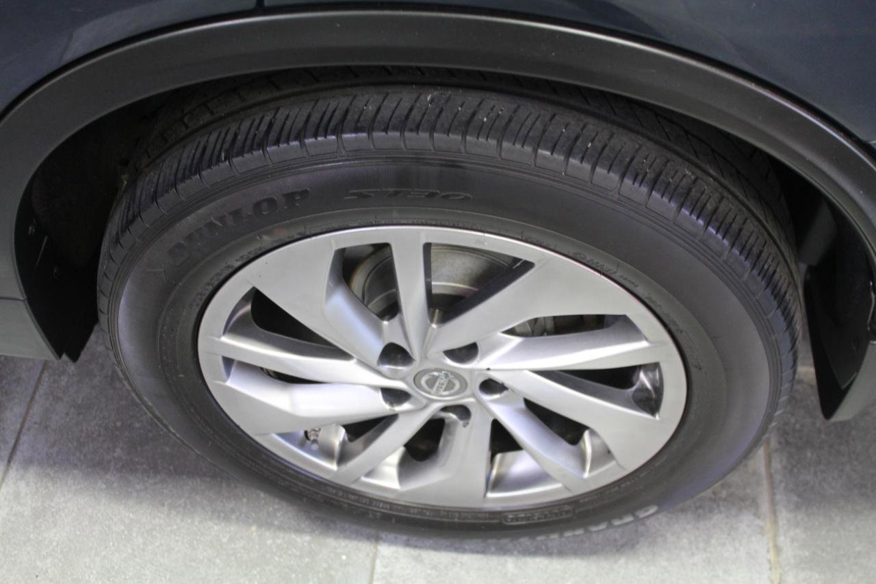 Used 2015 Nissan Rogue SL w/ SL Premium Package AWD/4WD image 34